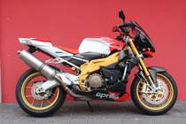 Motorrad kaufen Occasion APRILIA Tuono 1000 R (naked)