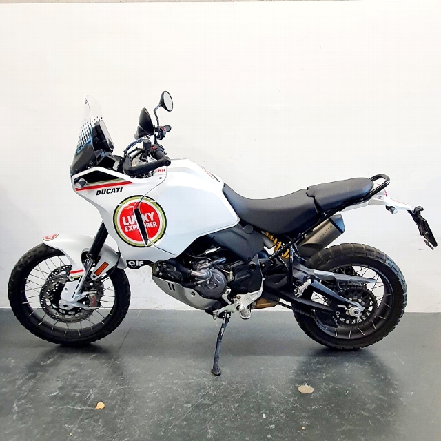  Motorrad kaufen DUCATI 937 DesertX V2 Occasion 