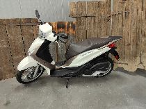 Motorrad kaufen Neufahrzeug PIAGGIO Medley 125 (roller)