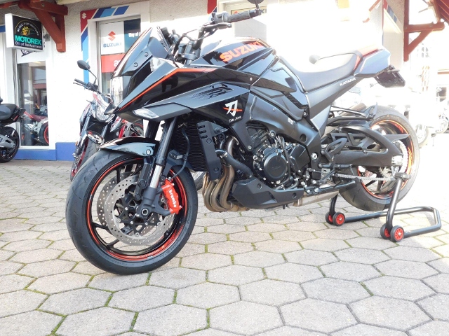  Acheter une moto SUZUKI GSX-S 1000 S Katana Spez. Umbau Occasions 