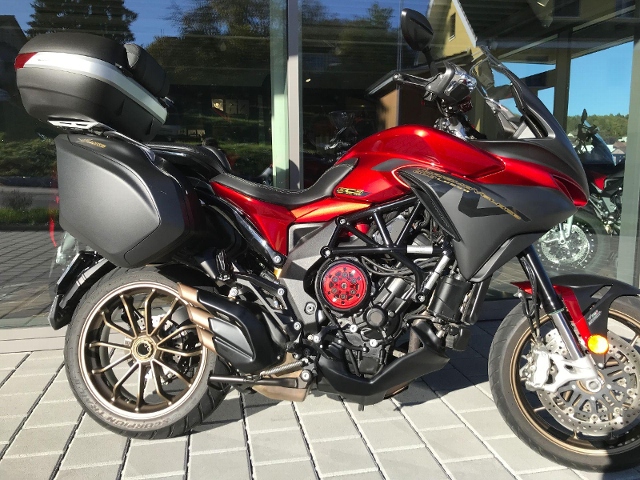  Motorrad kaufen MV AGUSTA Turismo Veloce 800 Lusso SCS inkl. Topcase Occasion