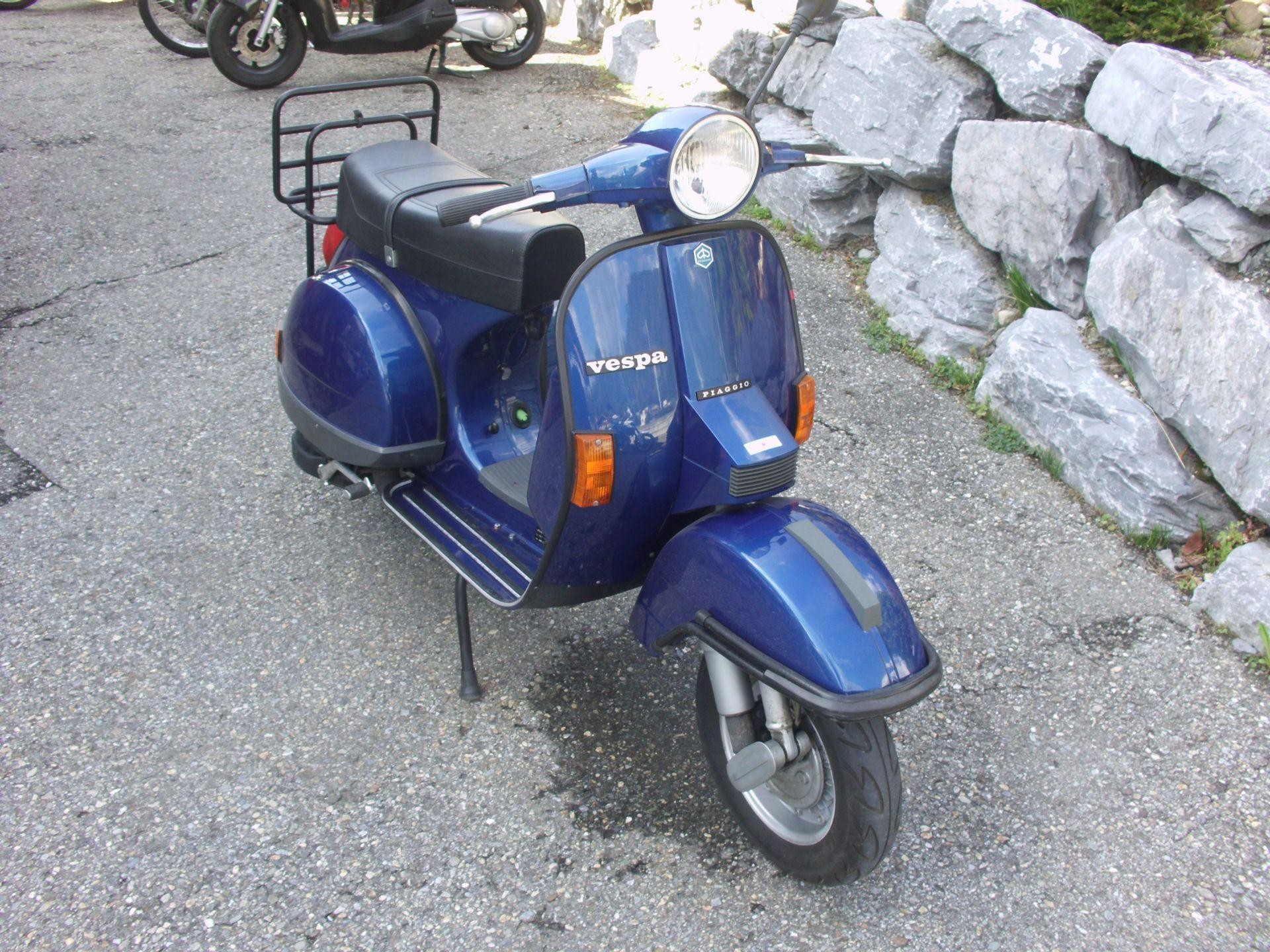 Buy motorbike Pre owned PIAGGIO Vespa PX 125 E  Garage 