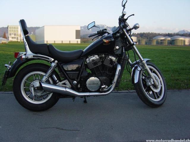  Motorrad kaufen HONDA VT 750 C E Custom Occasion