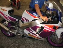 Motorrad kaufen Occasion YAMAHA YZF 750 R (sport)