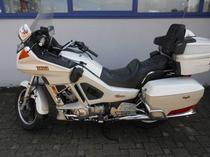 Motorrad kaufen Occasion YAMAHA XVZ 1300 Venture Royale (touring)