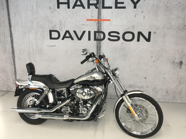  Acheter une moto HARLEY-DAVIDSON FXDWG 1450 Dyna Wide Glide Neuwertig Occasions