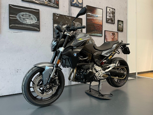  Acheter une moto BMW F 900 R A2 35kW möglich! Démonstration 
