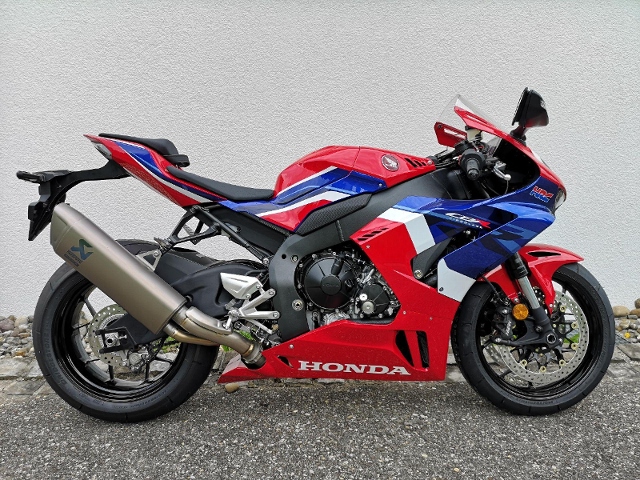  Motorrad kaufen HONDA CBR 1000 RR-R Fireblade Standard Aktion!! Neufahrzeug 