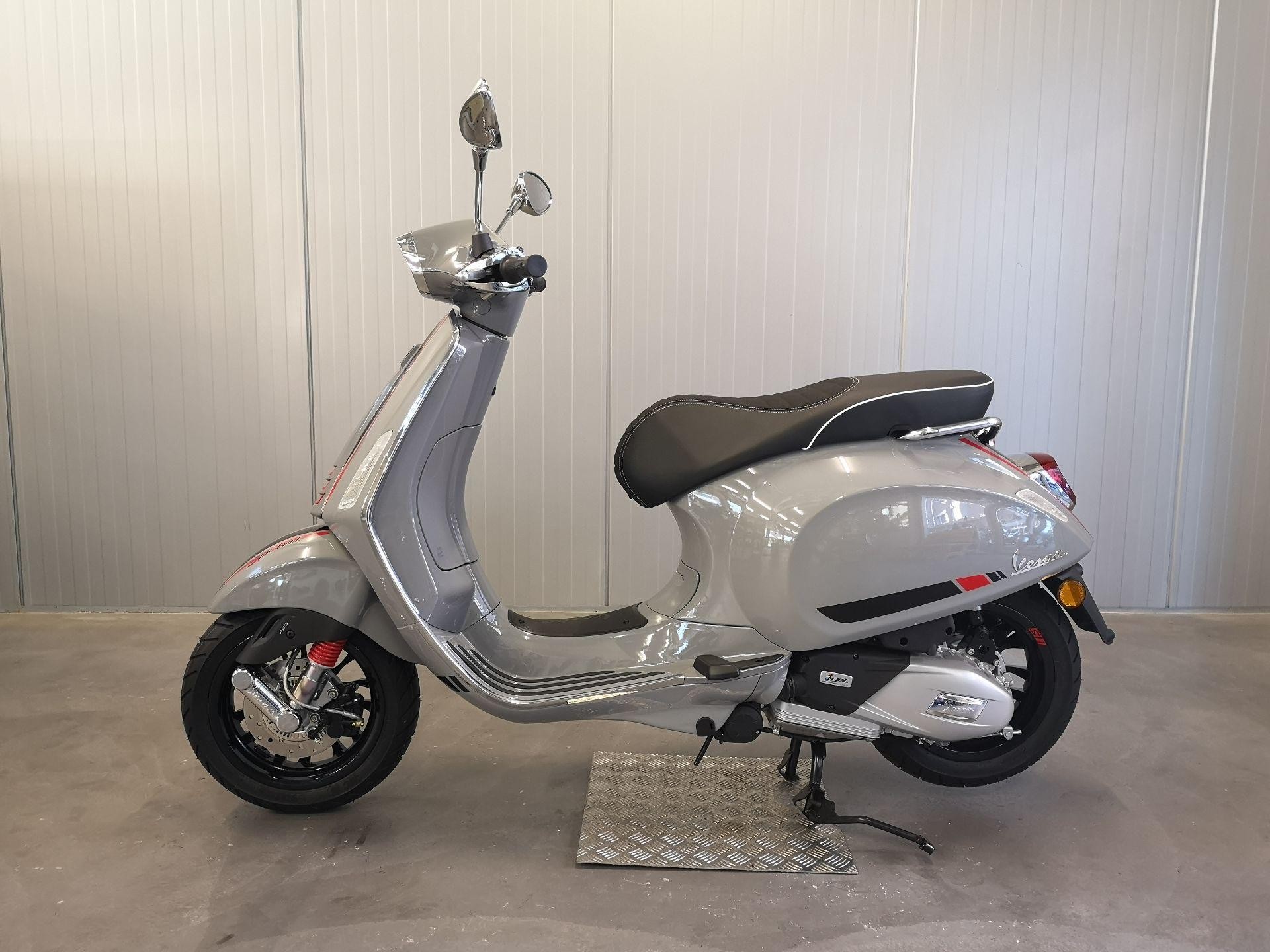 Moto neuve acheter PIAGGIO Vespa Sprint 125 ABS iGet Sport René Frisch ...