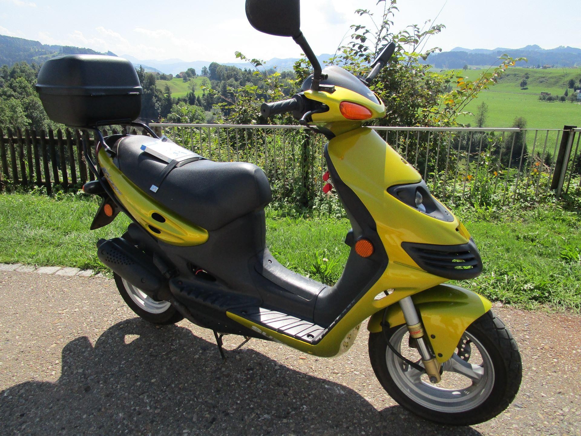 Motorrad Occasion kaufen SUZUKI AY 50 Katana (45km/h