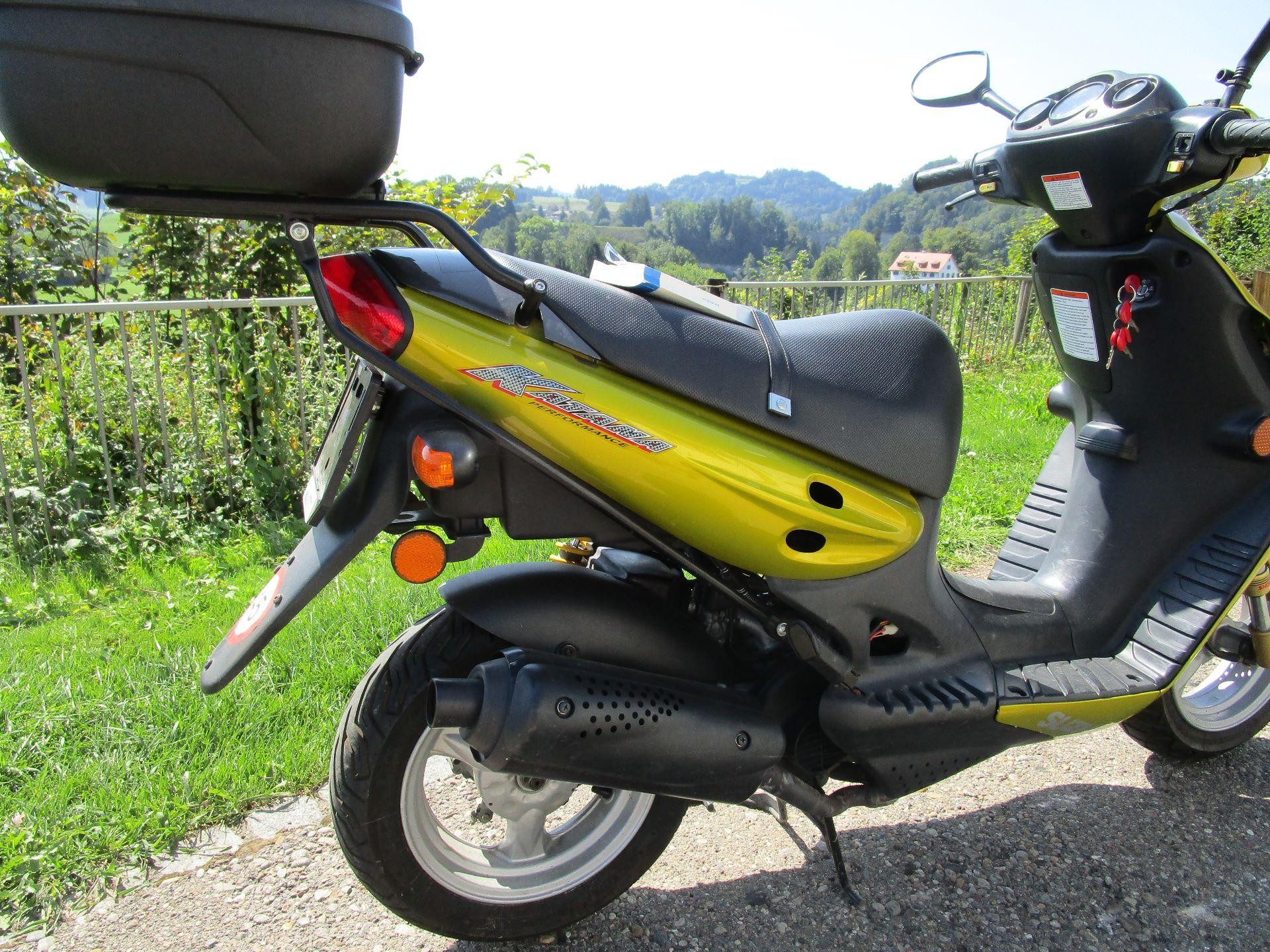 Moto Occasions acheter SUZUKI AY 50 Katana (45km/h