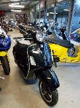 Motorrad kaufen Neufahrzeug PIAGGIO Vespa GTS 300 Super (roller)