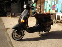 Motorrad kaufen Occasion PIAGGIO Vespa 125 ET4 (roller)