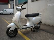 Motorrad kaufen Occasion PIAGGIO Vespa 125 ET4 (roller)