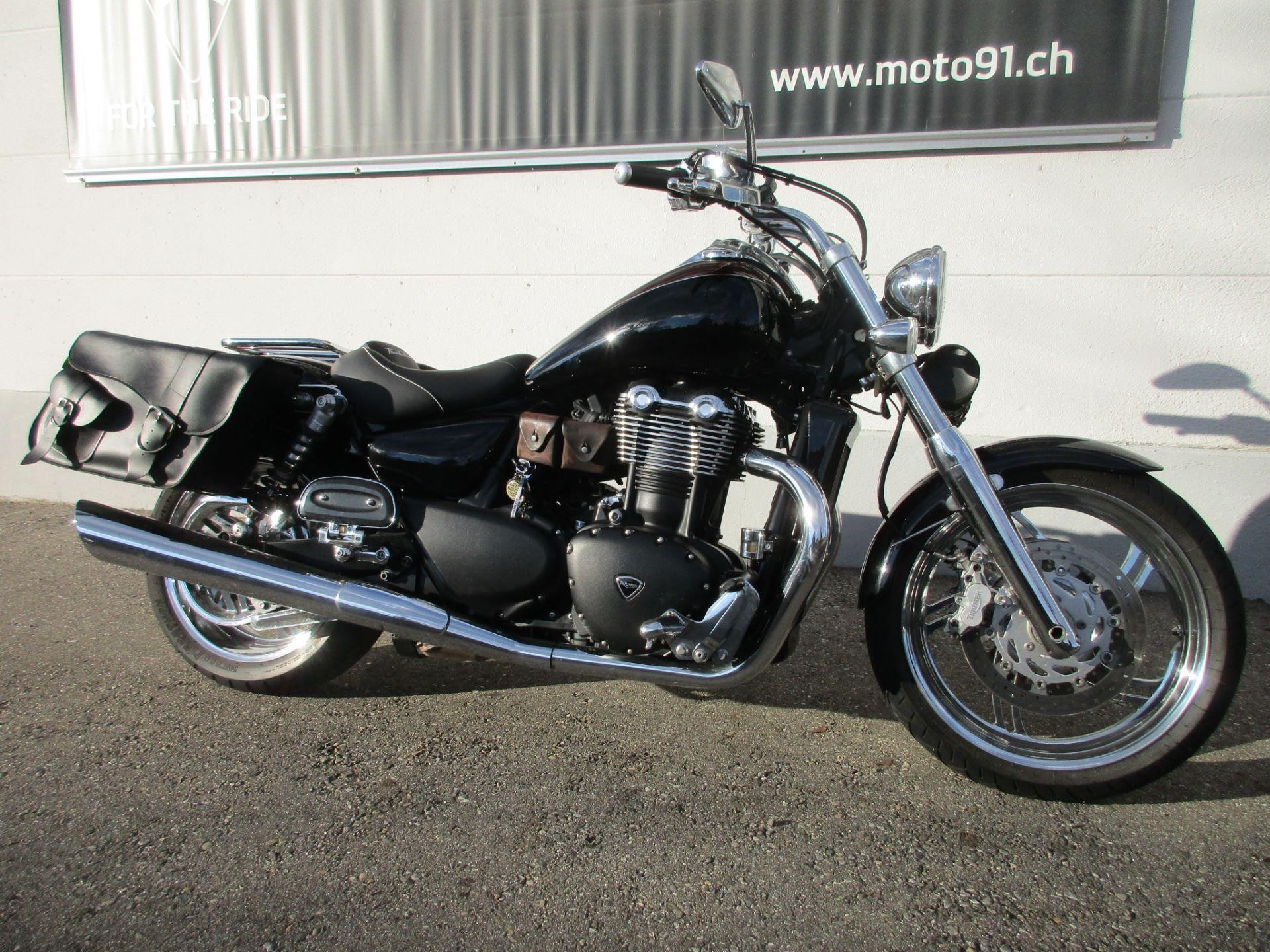 Motorrad Occasion Kaufen Triumph Thunderbird 1700 Moto 91 Ag Höri Id