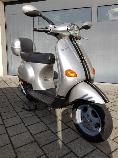 Motorrad kaufen Occasion PIAGGIO Vespa 125 ET4 (roller)
