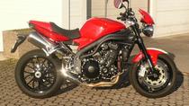 Acheter une moto Occasions TRIUMPH Speed Triple 1050 (naked)