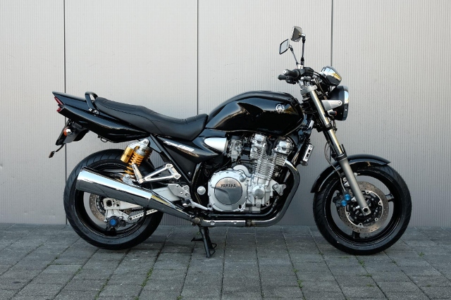  Acheter une moto YAMAHA XJR 1300 RP10 Occasions