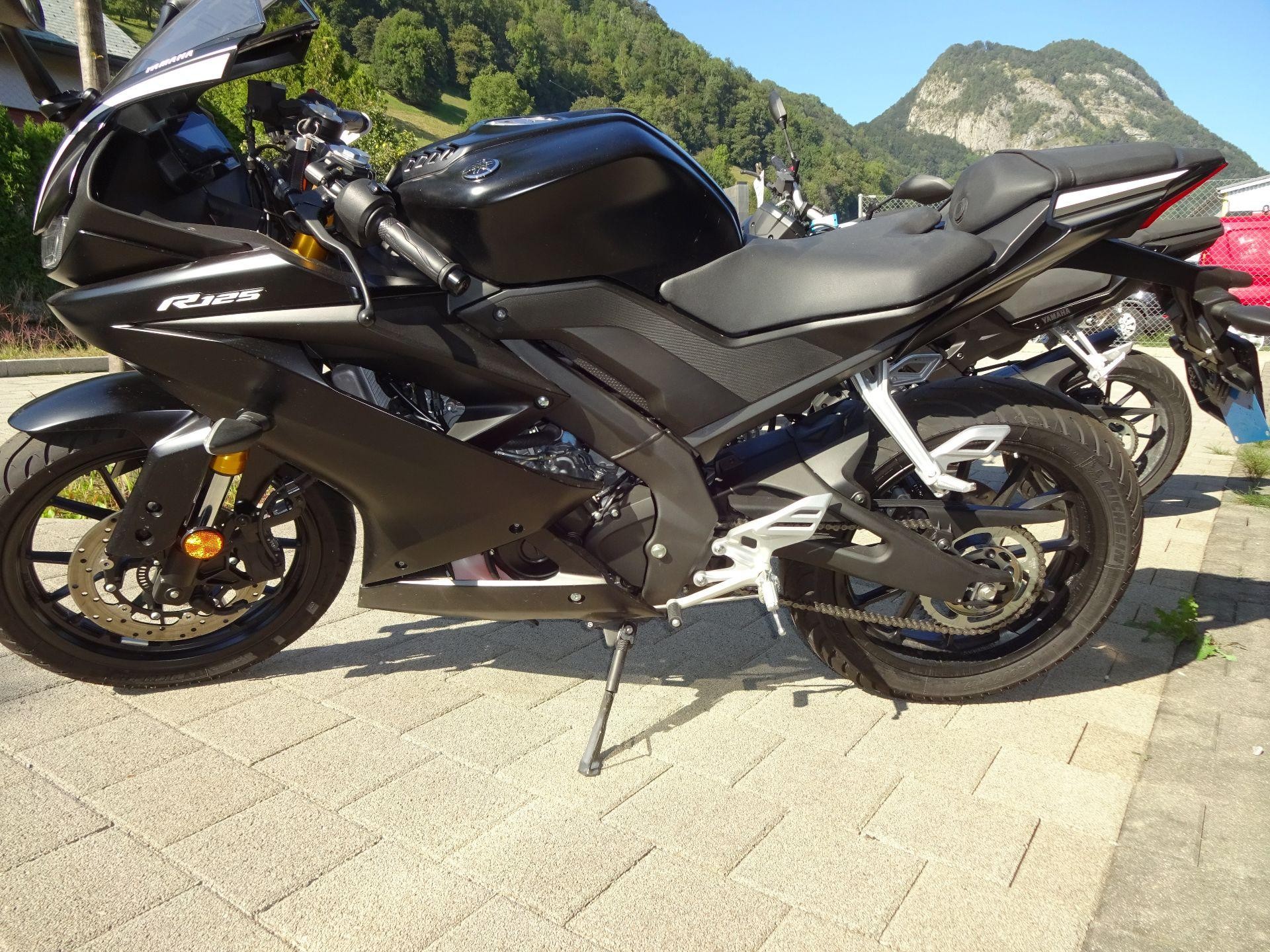 Motorrad Vorführmodell kaufen YAMAHA YZF-R125 Lucky Star ...