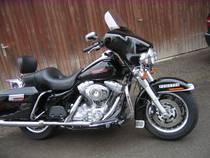 Motorrad Mieten & Roller Mieten HARLEY-DAVIDSON FLHT 1584 Electra Glide ABS (Touring)