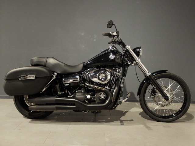  Acheter une moto HARLEY-DAVIDSON FXDWG 1584 Dyna Wide Glide Ref. 2849 Occasions
