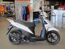 Motorrad kaufen Neufahrzeug SUZUKI UK 110 (roller)