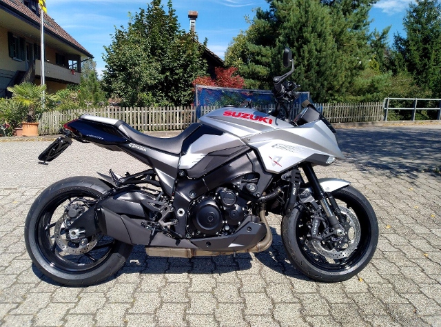  Acheter une moto SUZUKI GSX-S 1000 S Katana Démonstration 