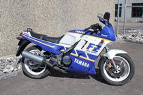 Motorrad kaufen Occasion YAMAHA FZ 750 (sport)
