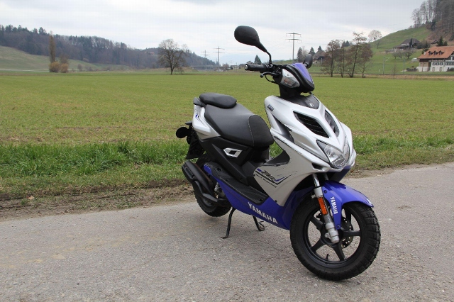  Motorrad kaufen YAMAHA Aerox R NS 50 Umrüstung 45km/h möglich (ab 15 Jahren) Occasion 