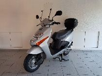 Motorrad kaufen Occasion HONDA SCV 100 Lead (roller)