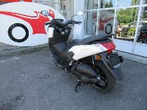 Aquista moto Veicoli nuovi YAMAHA GPD 125 N-Max (scooter)