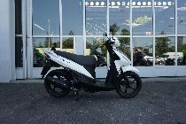 Motorrad kaufen Neufahrzeug SUZUKI UK 110 (roller)