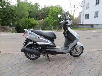 Motorrad kaufen Occasion YAMAHA XC 125 X Cygnus (roller)