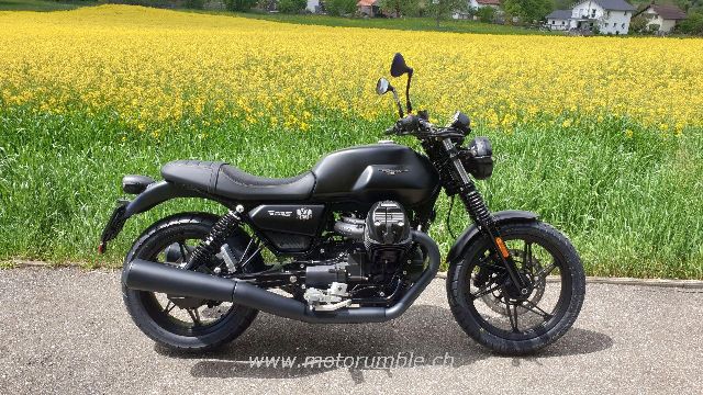  Motorrad kaufen MOTO GUZZI V7 850 Stone Neufahrzeug 