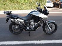 Louer moto HONDA XL 700 VA Transalp ABS (Enduro)