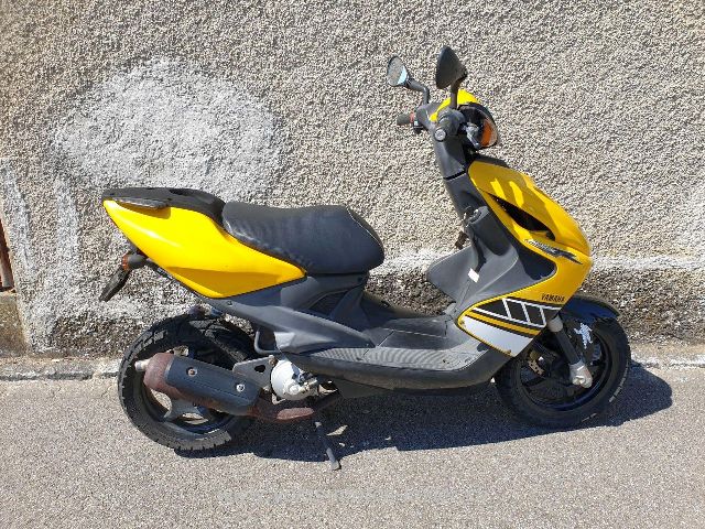  Motorrad kaufen YAMAHA Aerox R YQ 50 Occasion 