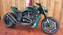 Motorrad kaufen Occasion HARLEY-DAVIDSON VRSCR 1130 V-Rod Street Rod (custom)