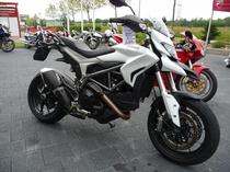 Motorrad Mieten & Roller Mieten DUCATI 800 Hypermotard SP ABS (Naked)
