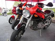 Motorrad Mieten & Roller Mieten DUCATI 800 Monster S2R (Naked)