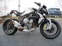 Motorrad kaufen Vorjahresmodell MV AGUSTA Brutale 800 Dragster ABS (naked)