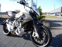 Motorrad kaufen Neufahrzeug MV AGUSTA Stradale 800 ABS (touring)