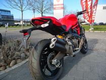 Motorrad kaufen Neufahrzeug DUCATI 821 Monster ABS (naked)