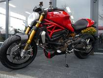 Motorrad kaufen Neufahrzeug DUCATI 1200 Monster S ABS (naked)