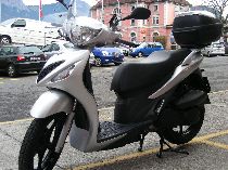 Motorrad kaufen Occasion SUZUKI UX 125 Sixteen (roller)